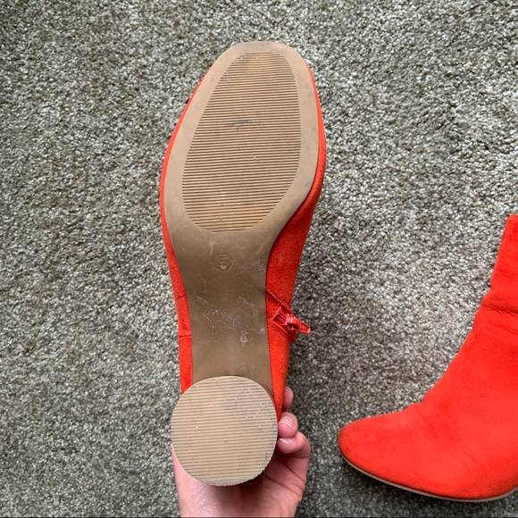Tomato red suede heeled boots - M&S size 7 - Picture 8 of 11